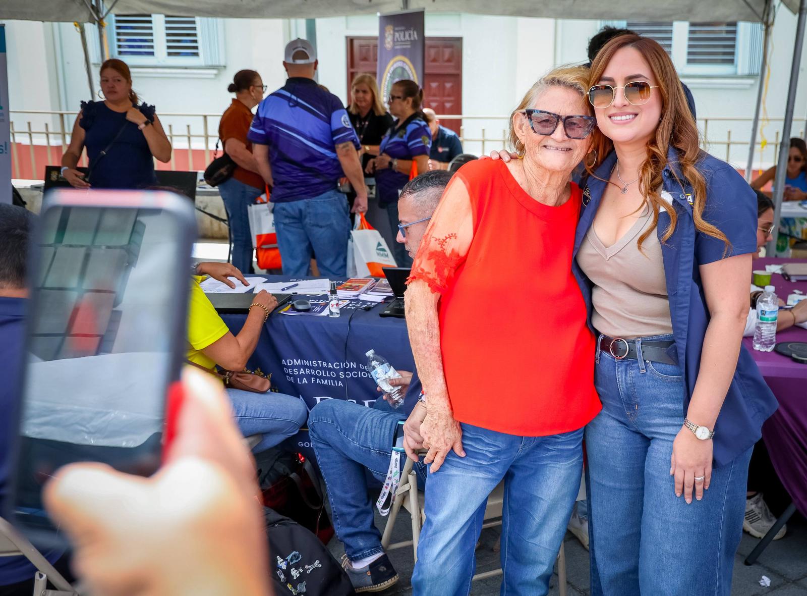 Imagen de Senadora celebra exitosa Feria “Senado en Acción” en Peñuelas y anuncia asignación de fondos para focos solares